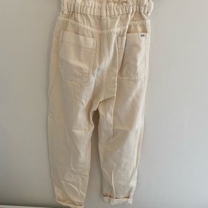 Zara beige paperbag jeans